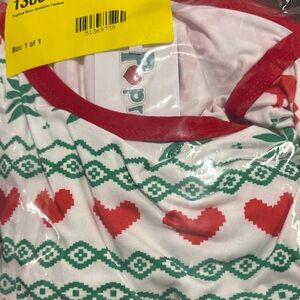 Heart Pattern Pajamas  medium 2 pcs unisex